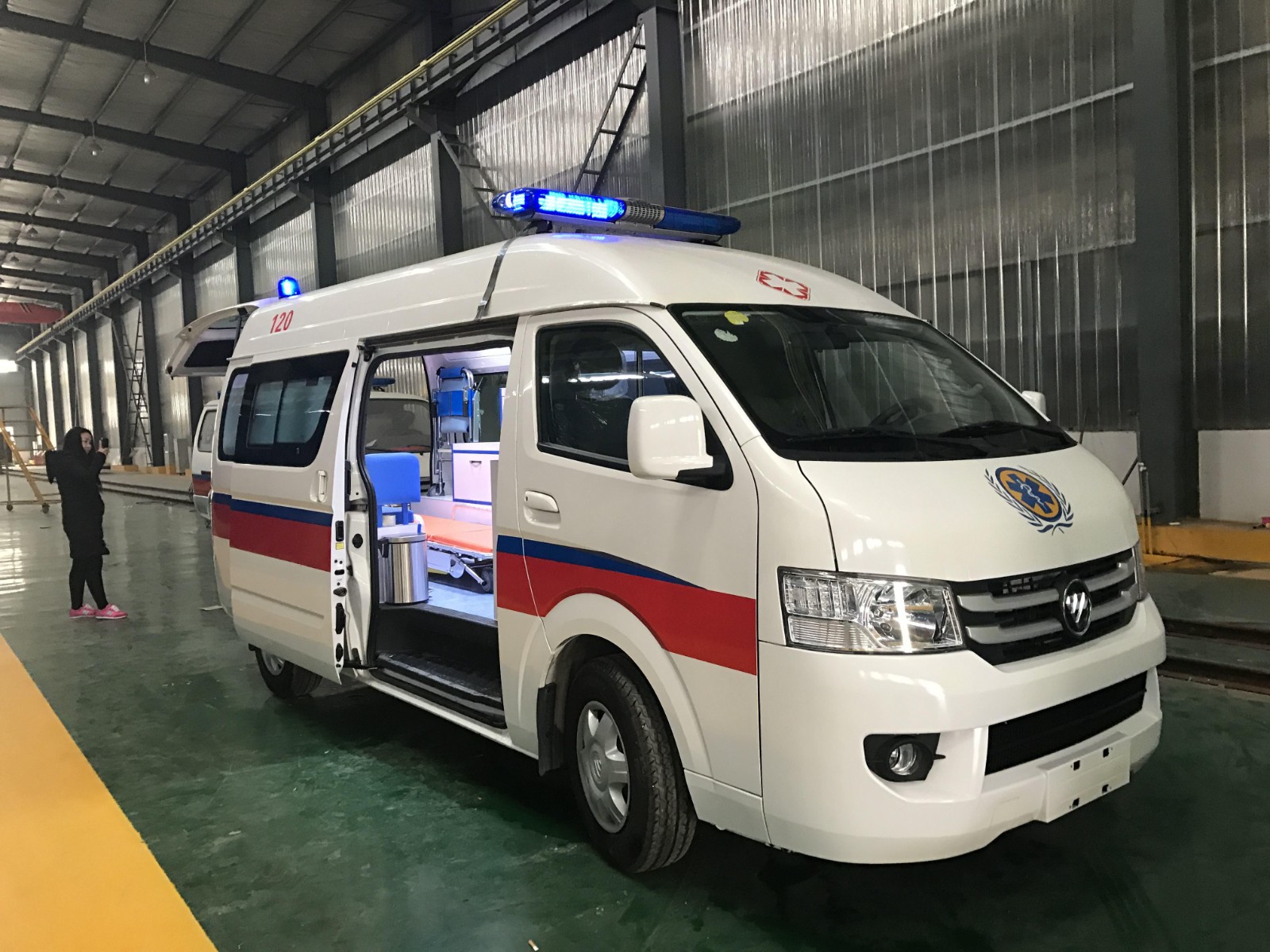 宕昌县救护车转院